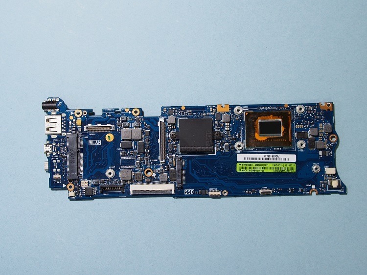 Материнская плата ноутбука Asus taichi31 60nb0080-mb5080