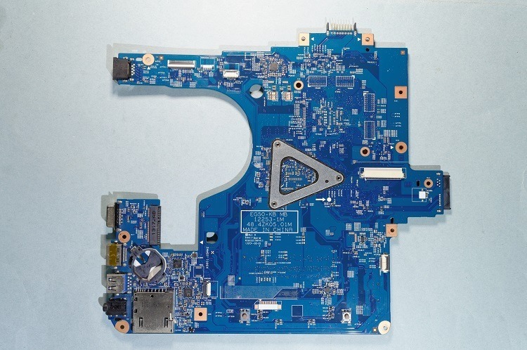 Acer e1-522 48.4zk05.01m