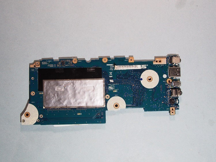 Asus ux305la 60nb08t0-mb2130