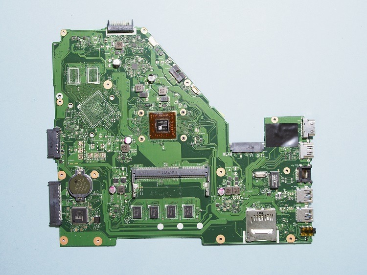 Asus x550ea 60nb03r0-mb3300