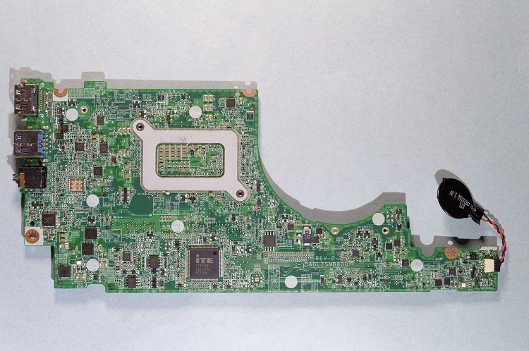 Lenovo u330 11s90003411
