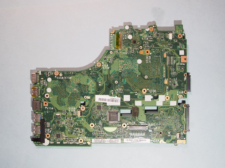 Asus x550ze 60nb06y0-mb1700