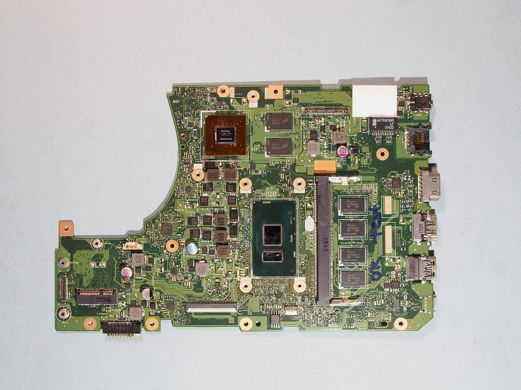 Asus x556ub 60nb09r0-mb1510