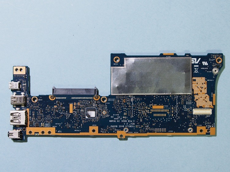Asus tx201la 60nb03i0-mb9020