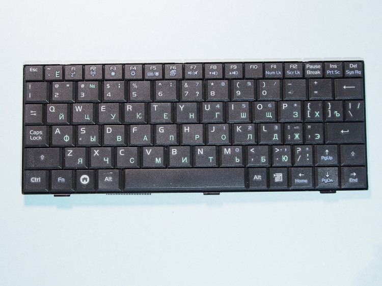 Asus 700 v072462bs1 04gn022kru10
